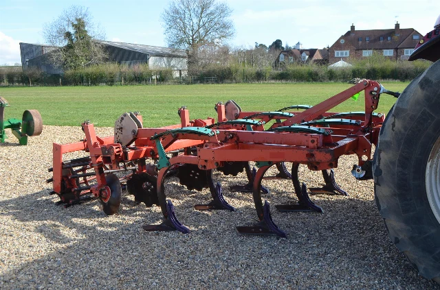 KVERNELAND CLD 3M