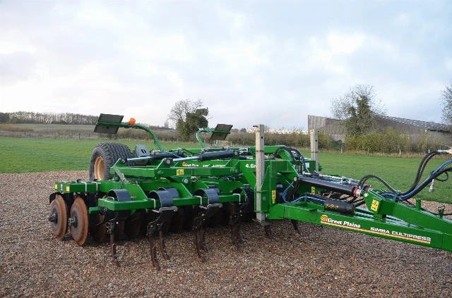 GRANDES PLAINES CULTIPRESS 4.6M