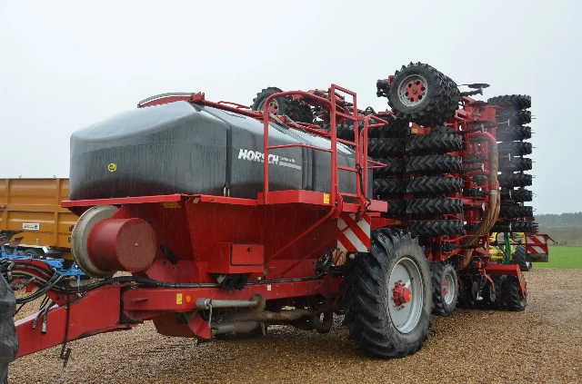 HORSCH SPRINTER 12SW 12M