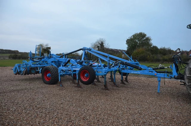 LEMKEN KARAT 9/400K 4M