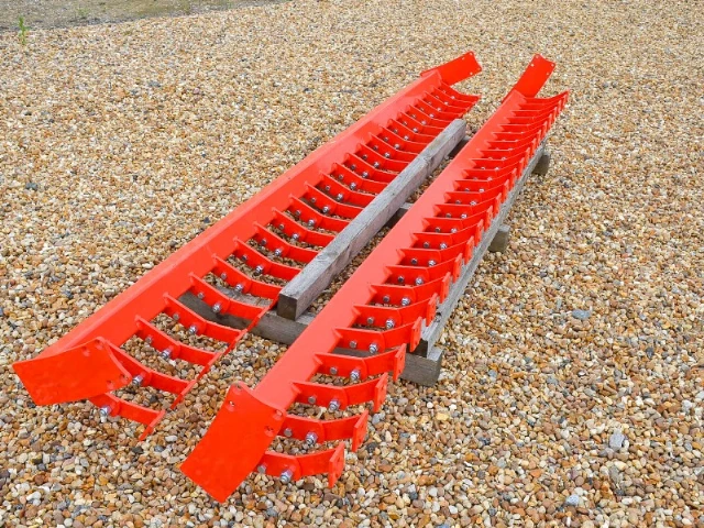 KUHN POWER HARROW SCRAPER BARS 3M