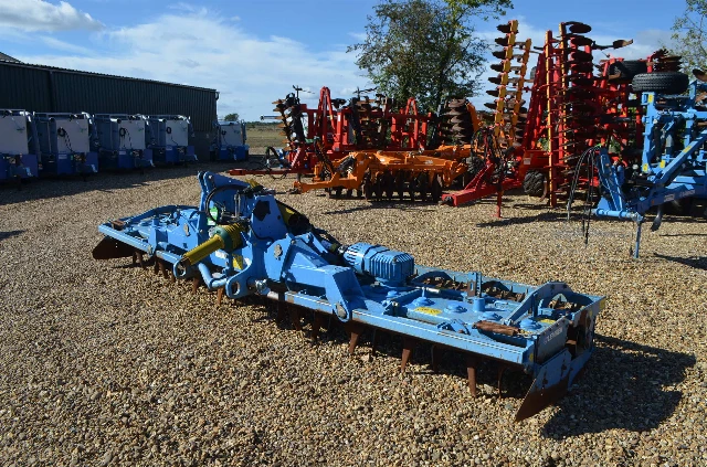 LEMKEN ZIRKON 10/500K (2013)