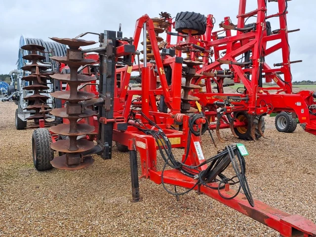 QUIVOGNE TINE MASTER TINED CULTIVATOR 4M