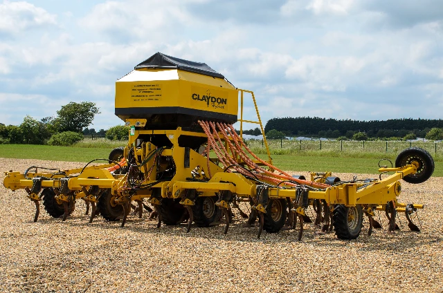 CLAYDON HYBRID 6M