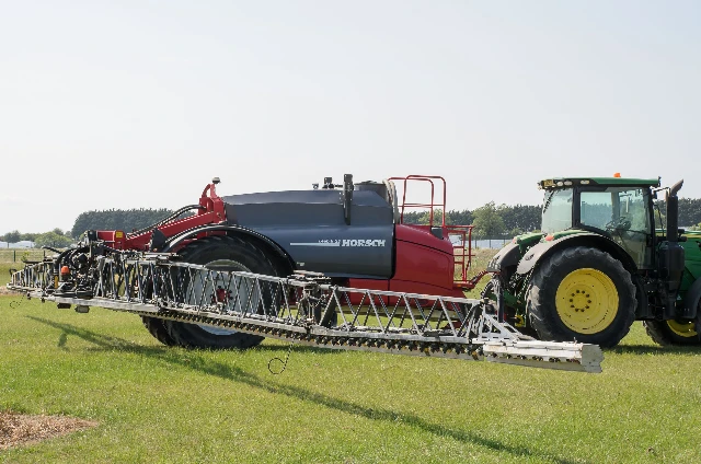 HORSCH LEEB 6GS 36 M