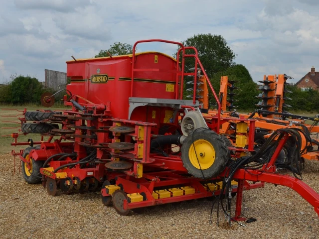 KUHN ESPRO 6000 R CULTIVATION DRILL 6M