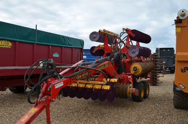 VÄDERSTAD CARRIER CR650 6,5 M