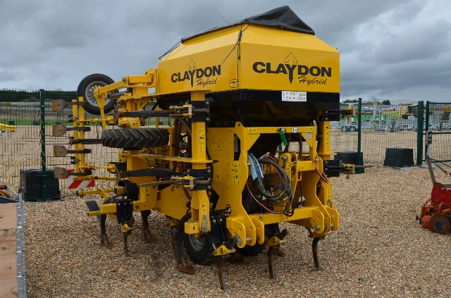 CLAYDON HYBRID 4 M