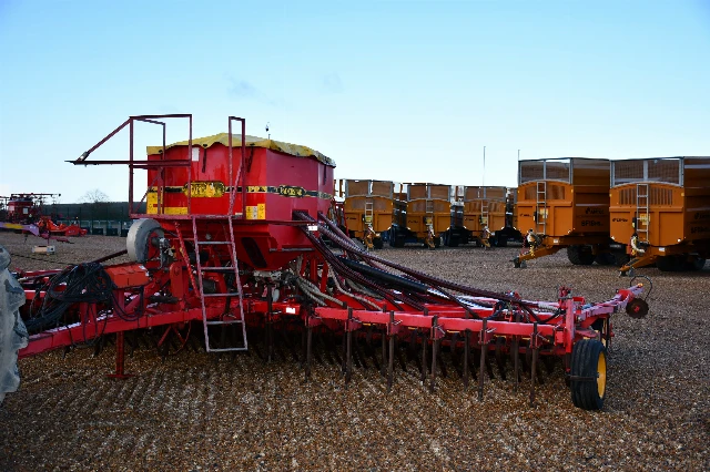 VÄDERSTAD RAPID 800F