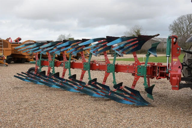 KVERNELAND LB85/300 6 S