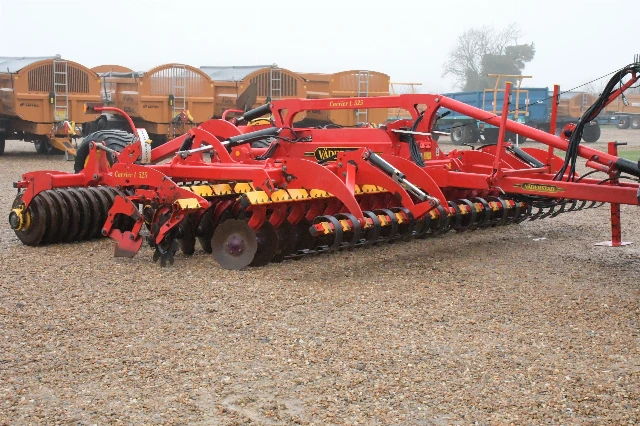 VÄDERSTAD CARRIER CRL 525 5,25 M