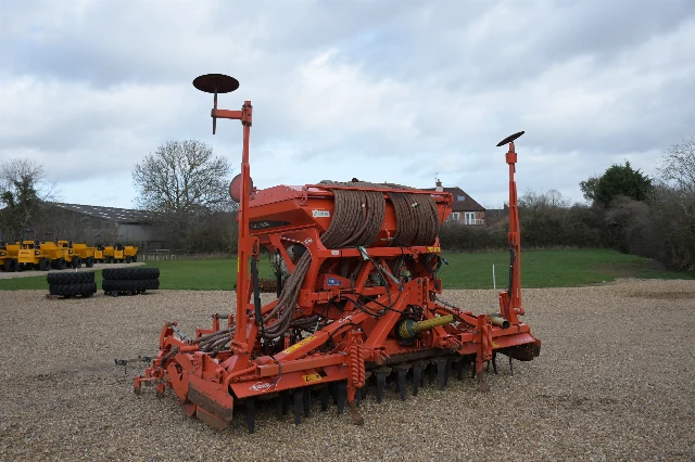 KUHN VENTA LC402 4 M
