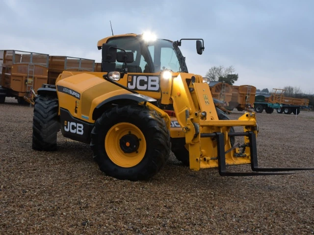 JCB 542-70 AGRI SUPER