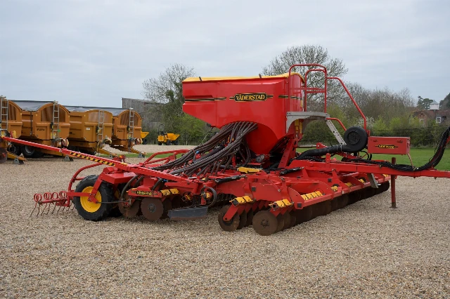 VADERSTAD RAPID 800S 8 M