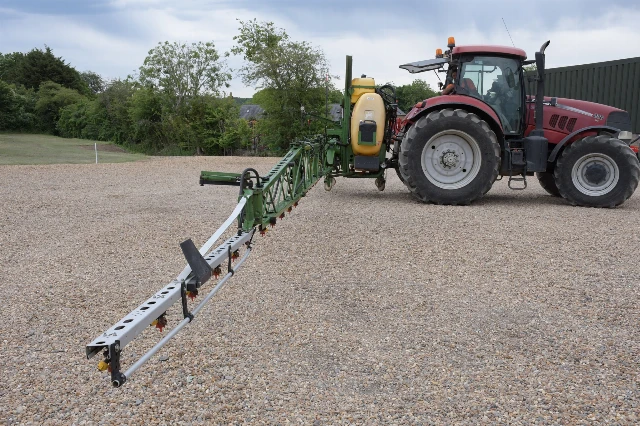 AMAZONE UF1200 24 M
