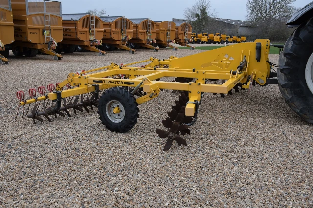 CLAYDON TERRASTAR 6 M