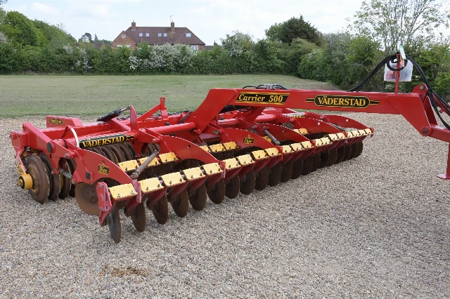 VADERSTAD CARRIER CR500