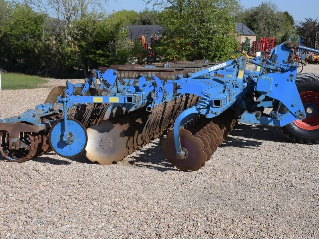 LEMKEN RUBIN GIGANT 8 M