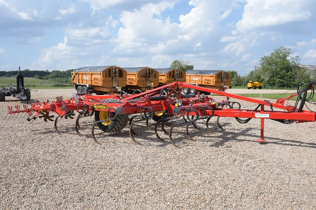 VADERSTAD SWIFT SW440