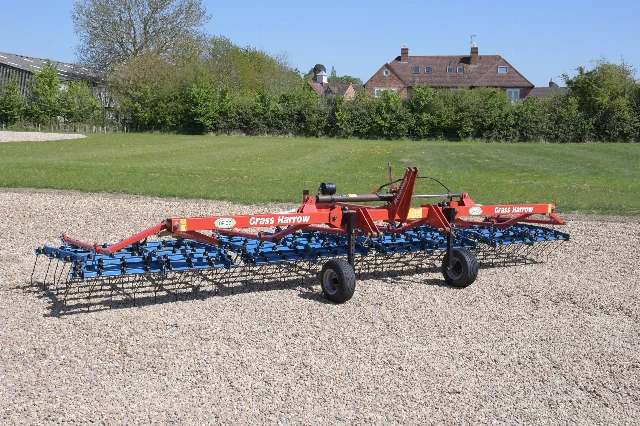 OPICO HATZENBICHLER  FLÈCHE D'HERBE 6 M
