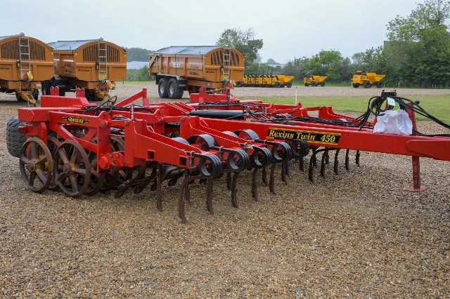 VADERSTAD REXIUS TWIN 450