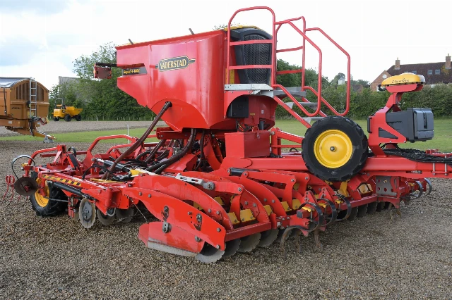 VADERSTAD RAPID A 400S 4 M