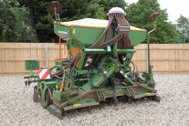 AMAZONE AD-P 303 3 M