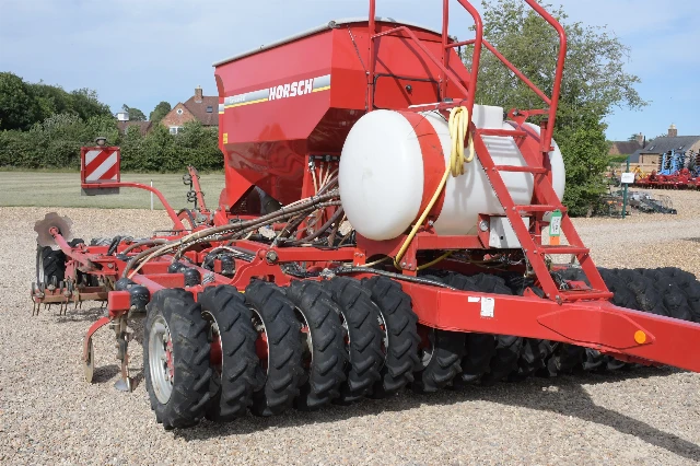 HORSCH SPRINTER 4ST 4 M