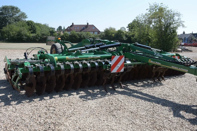 GREAT PLAINS X-PRESS 7 M