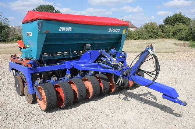 MOORE DP300 UNIDRILL 3 M