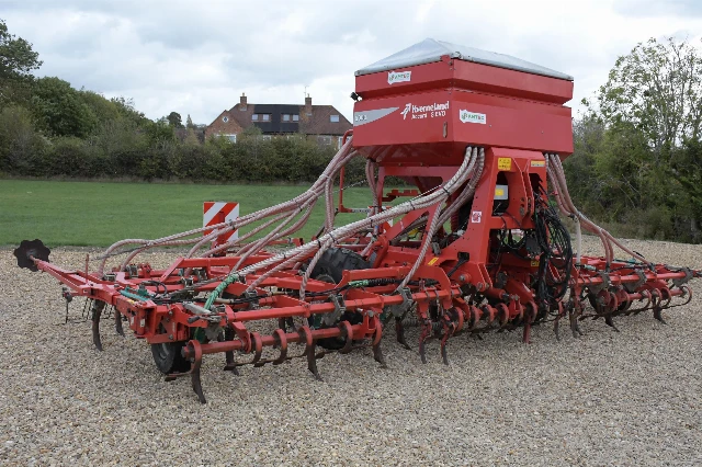 KVERNELAND EVO TS 6 M