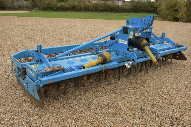 LEMKEN ZIRKON 12 4 M