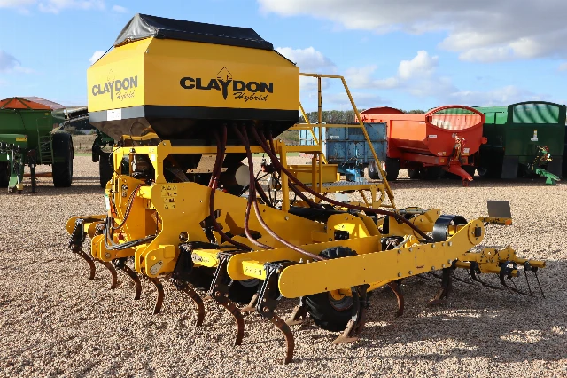CLAYDON HYBRID 4 M