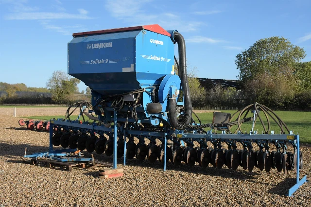 LEMKEN SOLITAIR 9 6 M