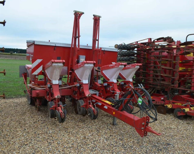 KVERNELAND OPTIMA HD 8 ROW E-DRIVE