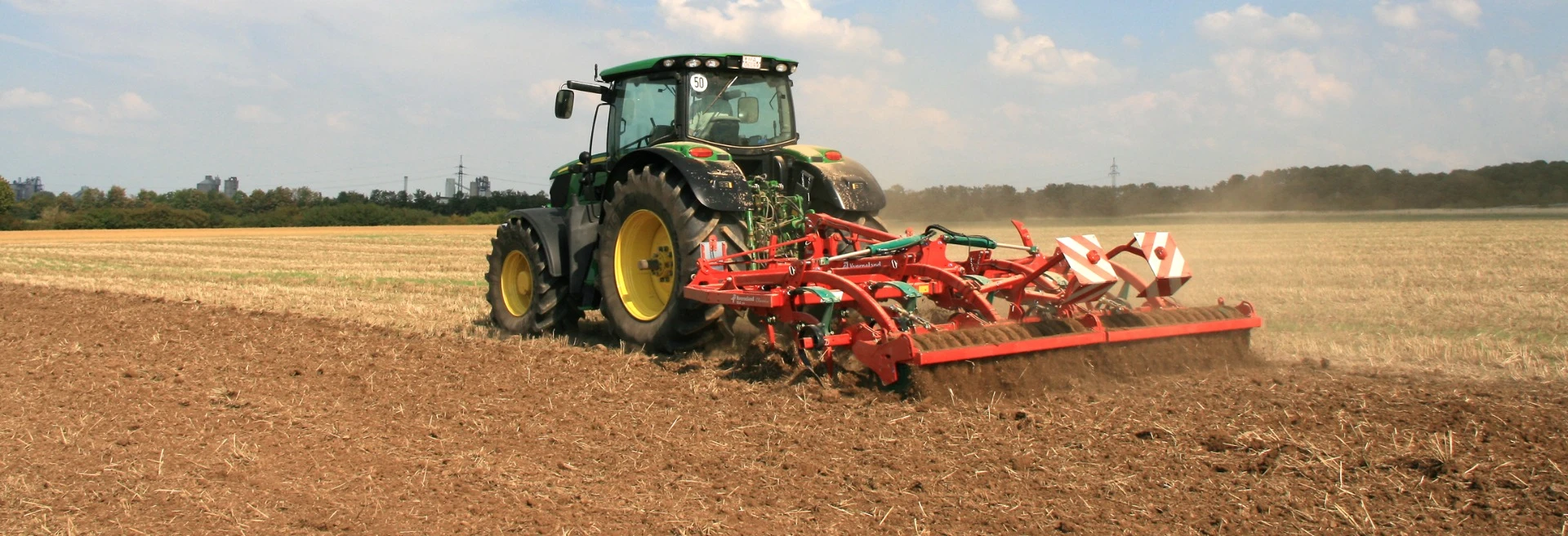 Kverneland stubble cultivator