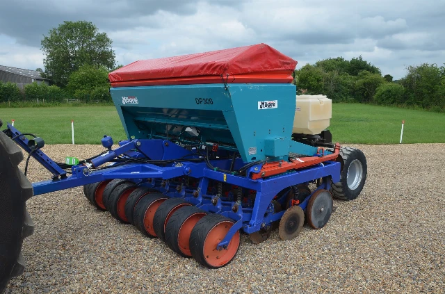 MOORE UNIDRILL DP300