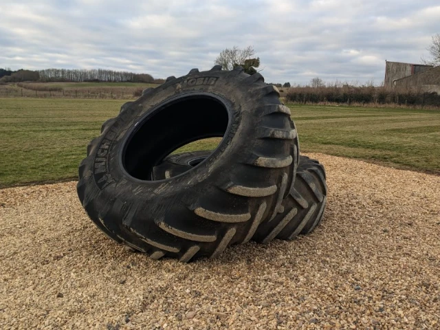CASE REAR TRACTOR TYRES