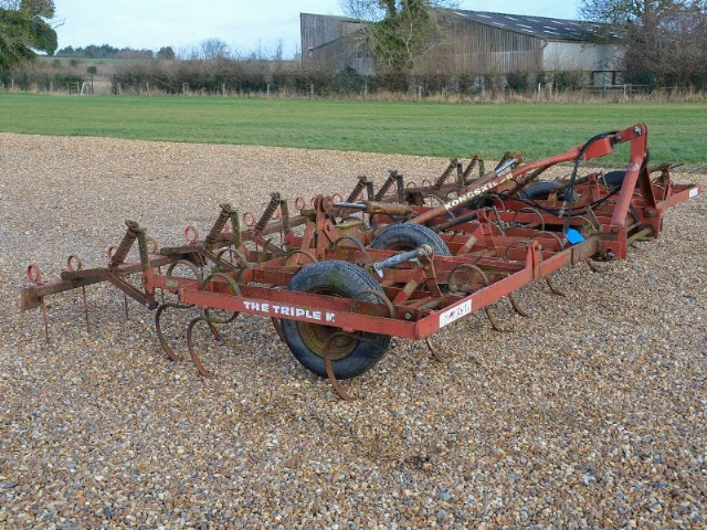 KONGSKILDE TRIPLE K CULTIVATOR 5.5M