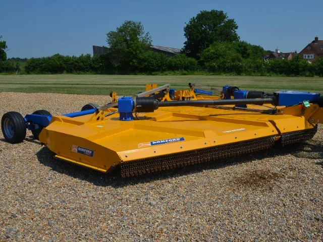 BOMFORD TRIWING 6000