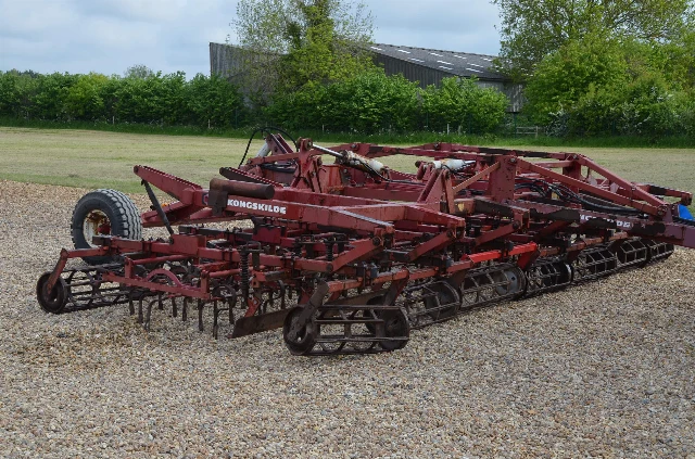 KONGSKILDE GERMINATOR CULTIVATOR 6M
