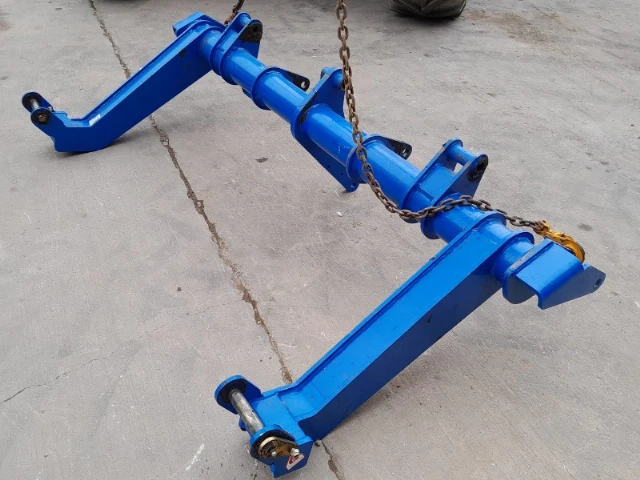 BOMFORD BATWING TOPPER CENTRE AXLE FRAME