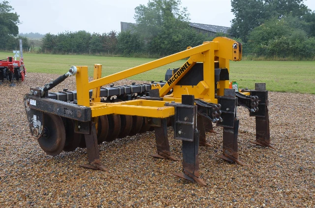 MCCONNEL SHAKAERATOR 3M