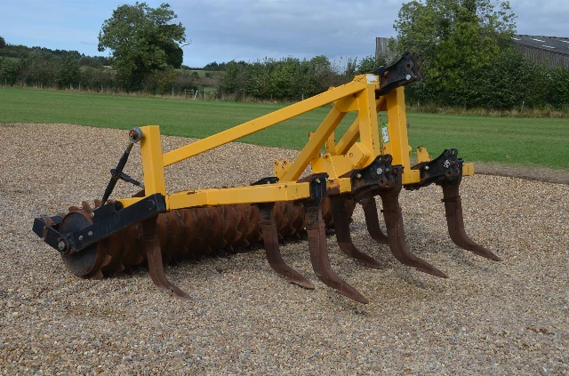 MCCONNEL SHAKAERATOR 3M