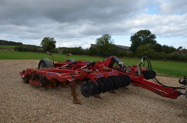 SUMO TRIO CULTIVATOR 5.5M