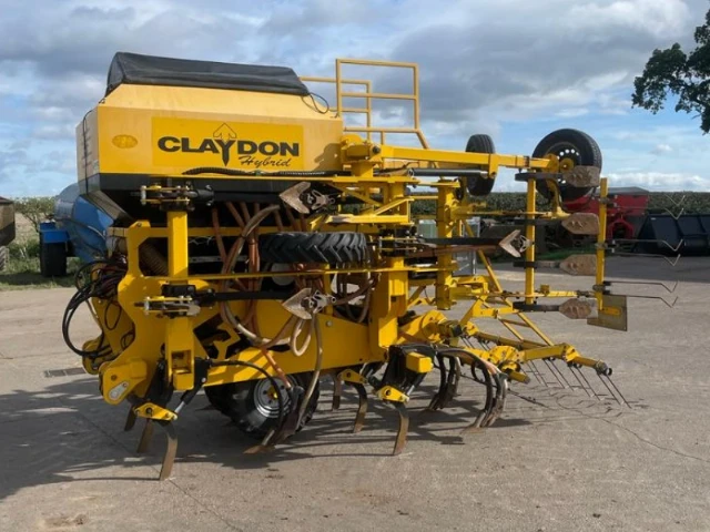 CLAYDON HYBRID 4M