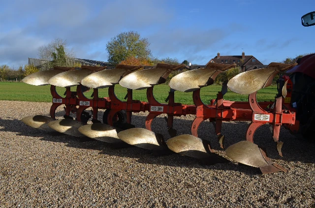 GREGOIRE BESSON HRPB7 PLOUGH 6F