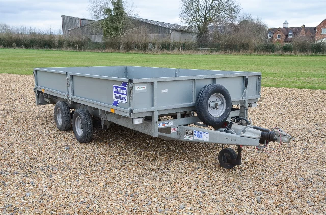 IFOR WILLIAMS LT126G FLAT BED 12FT