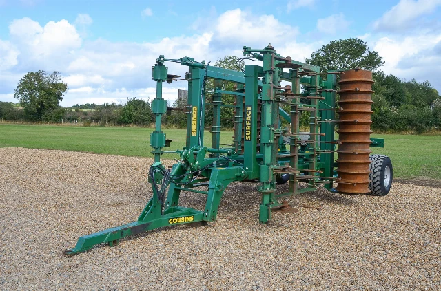 COUSINS SURFACE CULTIVATOR 4M