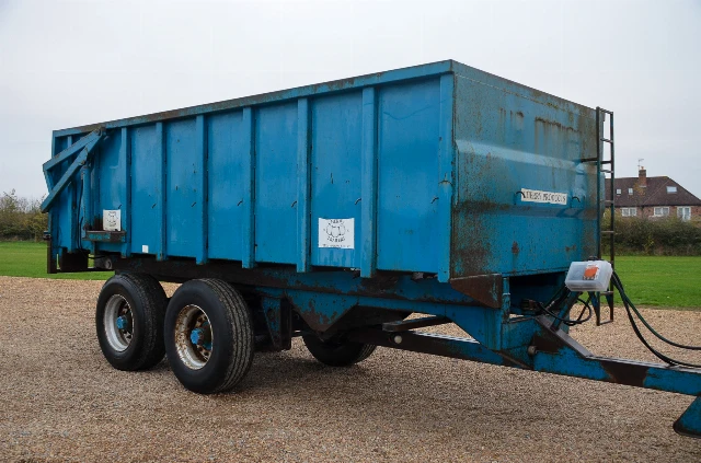 CHERRY PRODUCTS TRAILER 12T